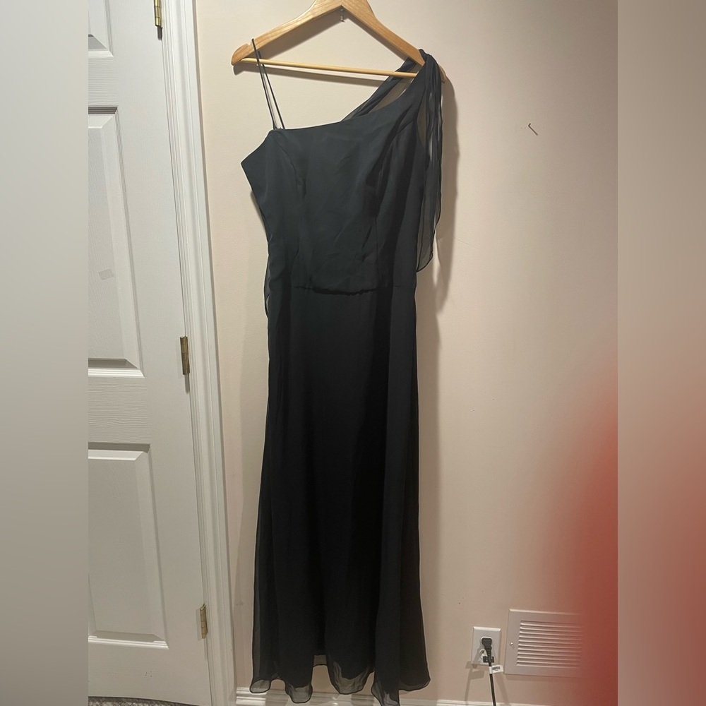 Chic Black Maxi Dress